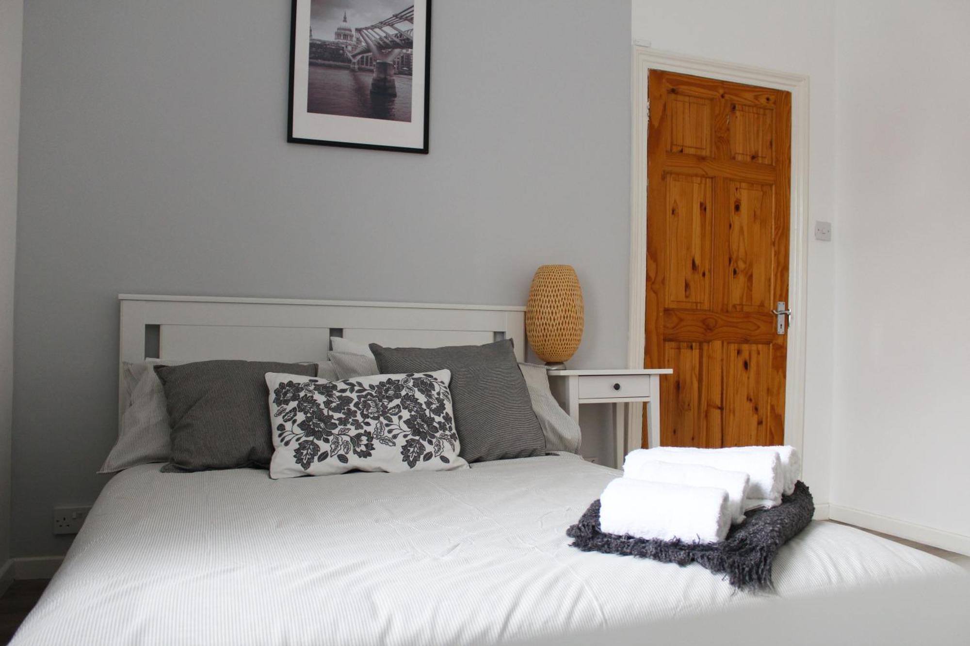 Modern Ground Floor Flat - 15 Min To Central London Apartment Luaran gambar