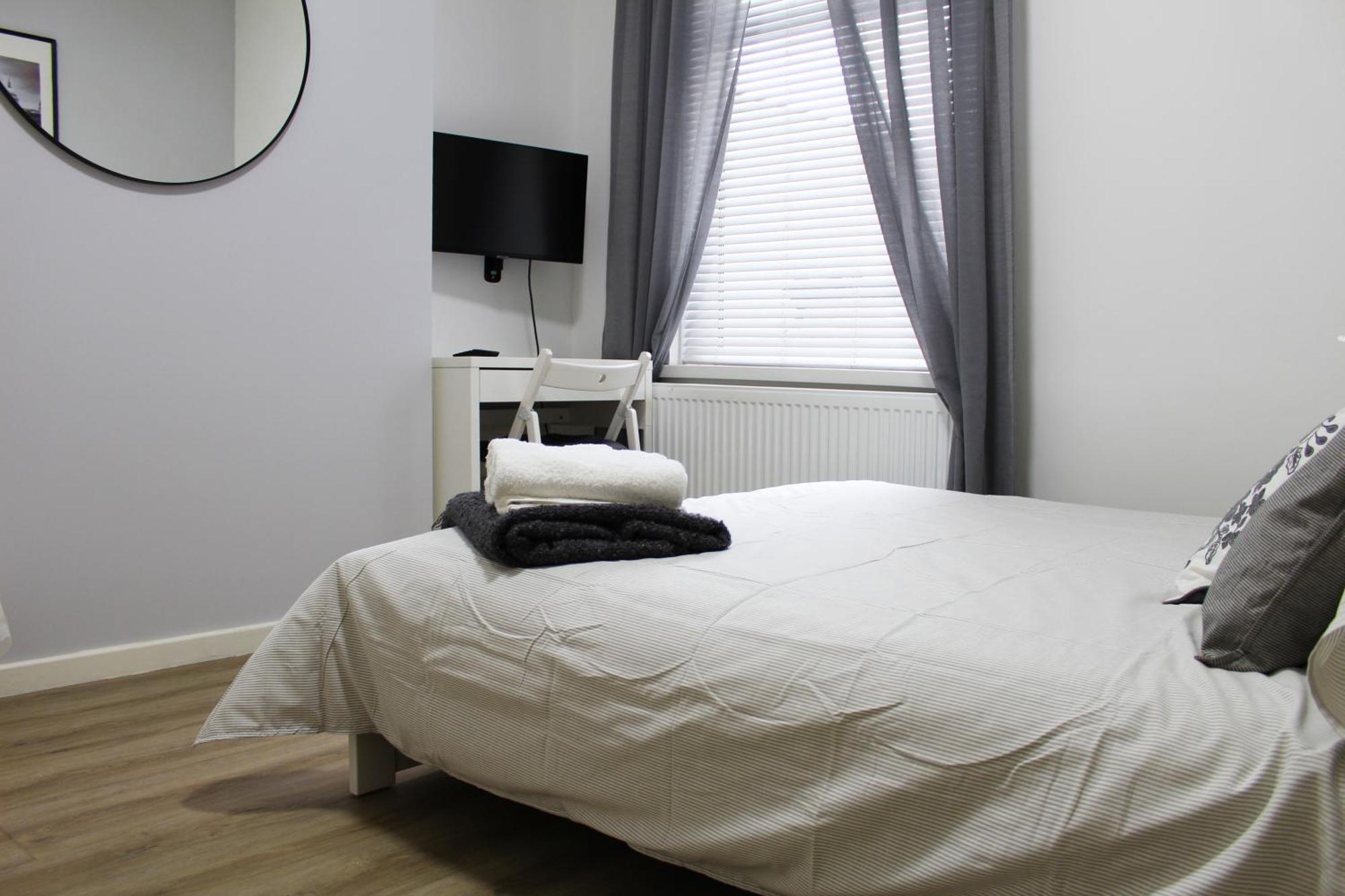 Modern Ground Floor Flat - 15 Min To Central London Apartment Luaran gambar