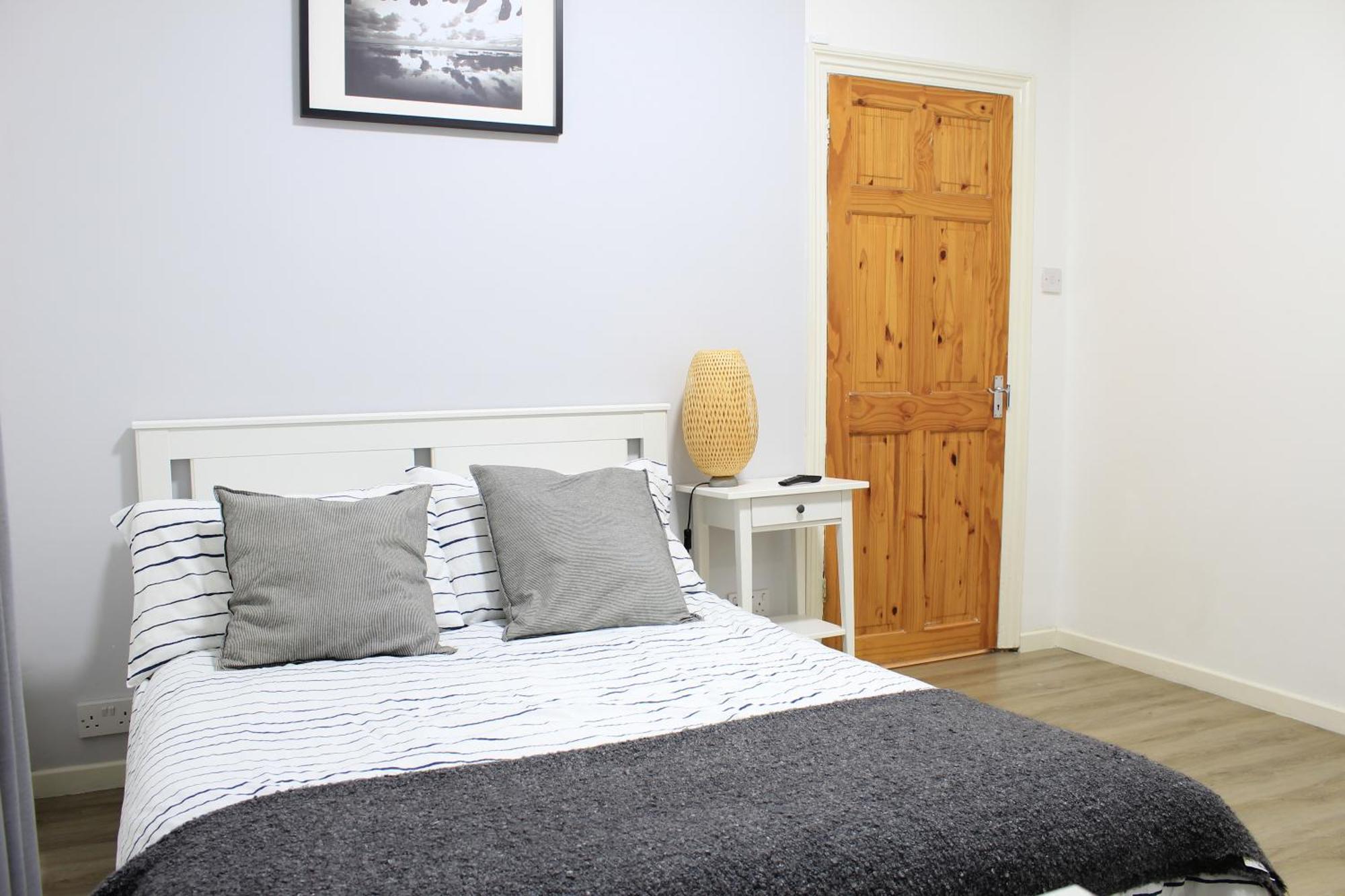 Modern Ground Floor Flat - 15 Min To Central London Apartment Luaran gambar